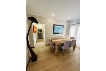 Bahia 3 bedroom apartment Apartment, Umdloti - 4
