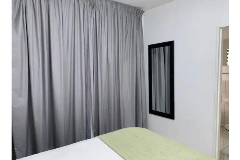 Lillys Quarter 1 - Newly Renovated! Apartment, Sandton - imaginea 7