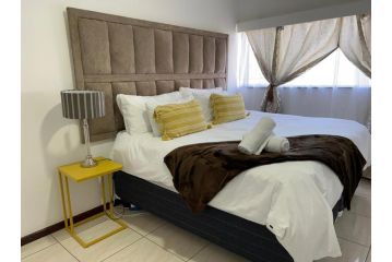 Safi Self-Catering Suites - Apartment 8 Apartment, East London - 3