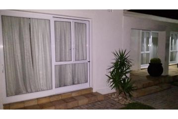 Ballina Ga-el Guesthouse Guest house, Port Elizabeth - 1