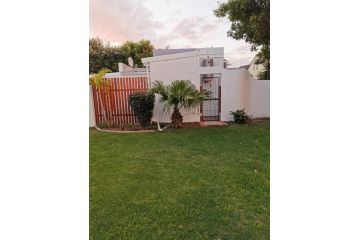 Ballina Ga-el Guesthouse Guest house, Port Elizabeth - 3