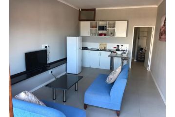 Ballito Bay Holiday Apartment, Ballito - 1