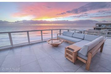 Beachfront Penthouse Ballito Apartment, Ballito - 1