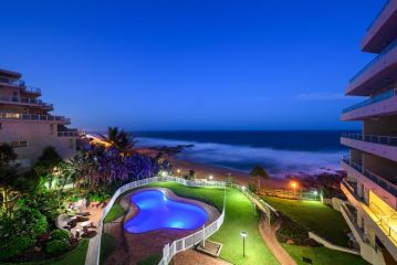 Sands Beach Breaks Luxury Beach Front Ballito Apartment, Ballito - 1