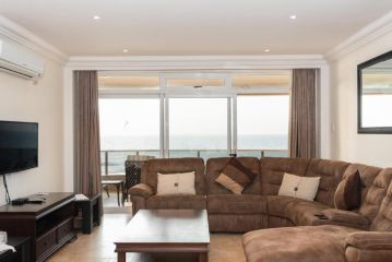 Ballito Manor Beach 304 - FAMILY ONLY Apartment, Ballito - 1