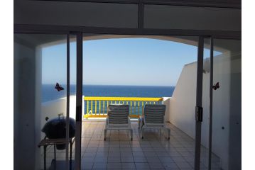 Ballito Santorini Perissa Sea View, walk to beach Apartment, Ballito - 1