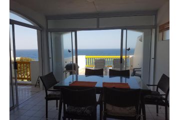 Ballito Santorini Perissa Sea View, walk to beach Apartment, Ballito - 2