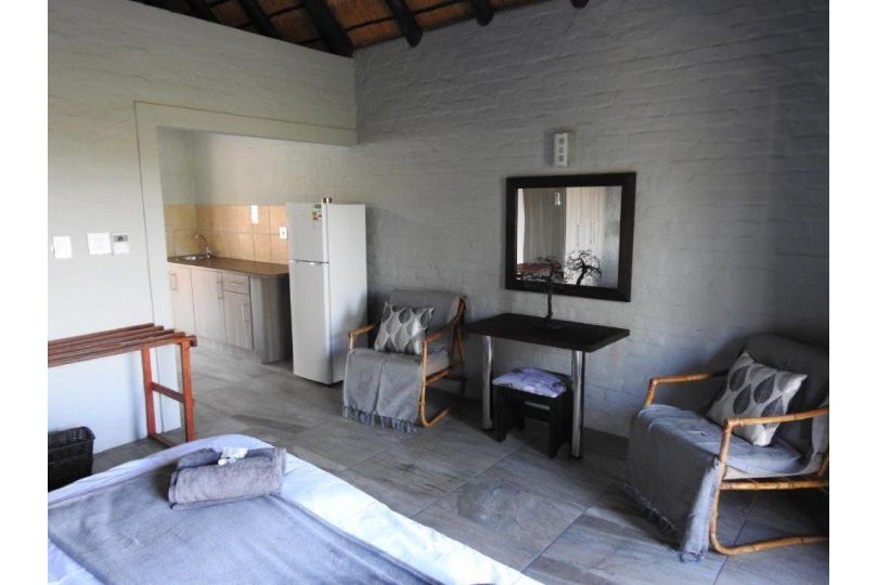 Balule Bushveld Safari Lodge Apartment, Phalaborwa - imaginea 17