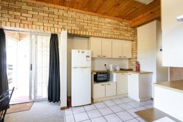 Barbiers Bliss Apartment, Jeffreys Bay - 3