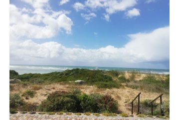 Dolphin Retreat Guest house, Jeffreys Bay - 1