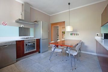 Barry Hall Apartments Apartment, Cape Town - 5
