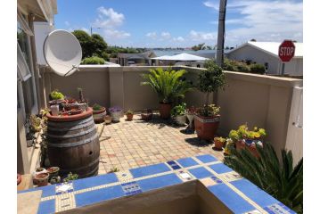 Baylight Apartment, Mossel Bay - 3