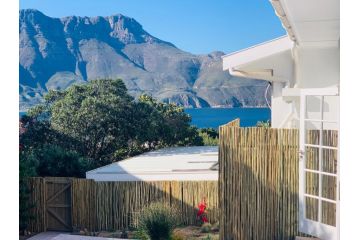 BEAUTIFUL VIEW Garden Apartment, Cape Town - 1