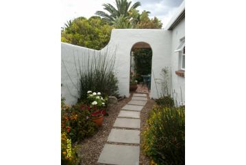 Be My Guest Lodge Bed and breakfast, Bloubergstrand - 5