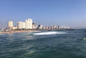 Beach Front Holiday Apartment-Tenbury Apartment, Durban - 4