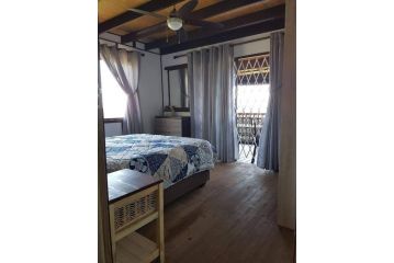 Beach House Guest house, Port Edward - 4
