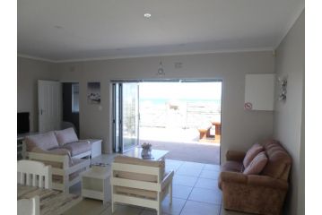 Beach House Bliss Guest house, Langebaan - 4