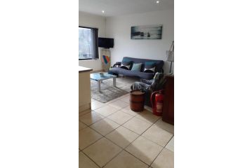 Beach House - JBay Apartment, Jeffreys Bay - 3
