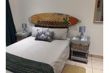 Beach House - JBay Apartment, Jeffreys Bay - 2