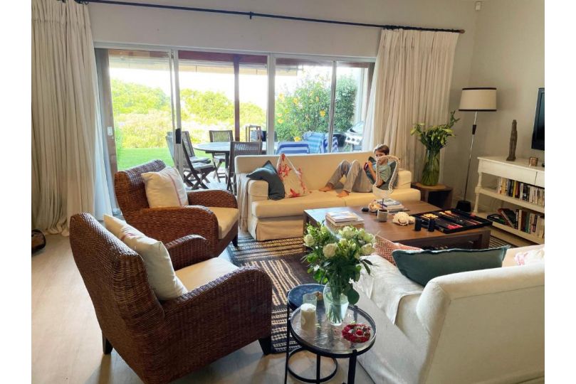 Beach House Plett Lookout Apartment, Plettenberg Bay - imaginea 20