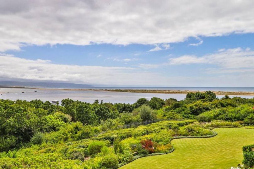 Beach House Plett Lookout Apartment, Plettenberg Bay - imaginea 2