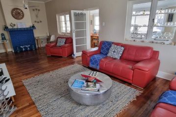 Beach House with DSTV & WIFI & basic housekeeping Guest house, Knysna - 1