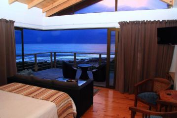 Beach House Guest house, Jeffreys Bay - 4