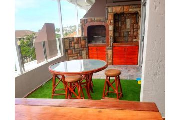 Beach Splendor @ 24 La Crete Sands Apartment, Margate - 4