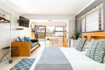 Beach Studios- Camps Bay Apartment, Cape Town - 5