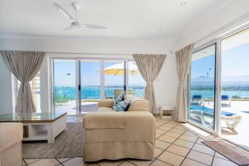 Two Bed Apartment with private pool Apartment, Cape Town - 3