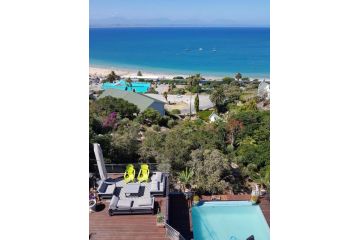 Beach Views Apartment, Mossel Bay - 2