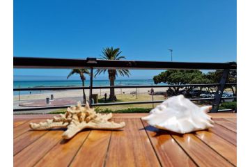 Beach2Anchor Guest house, Gordonʼs Bay - 4