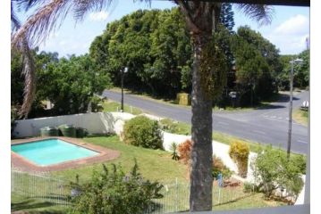 Beachwood Duplex Port Edward Apartment, Port Edward - 2
