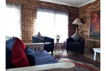Beaufort 8 Guest house, Jeffreys Bay - 2