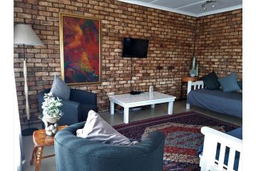 Beaufort 8 Guest house, Jeffreys Bay - 3