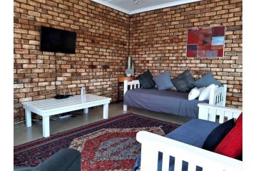 Beaufort 8 Guest house, Jeffreys Bay - 5