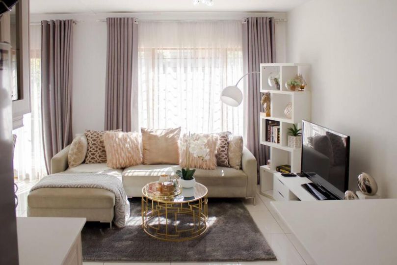 Beautiful 2 bedroom Apartment near Monte Casino Apartment, Sandton - imaginea 16