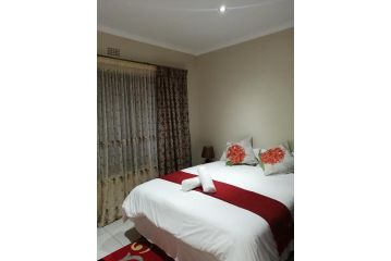 Beautiful & Serene Airbnb house Apartment, Klerksdorp - 3