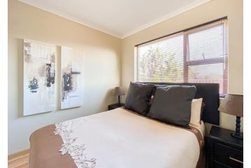 1 Bedroomed Serendipity Cottage West Beach, Cape Town Apartment, Cape Town - 4