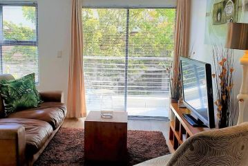 Beautiful furnished apartment in Rondebosch Apartment, Cape Town - 1