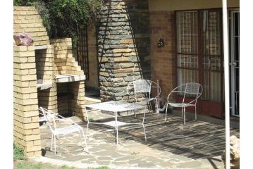 Bedrock B&B Bed and breakfast, Bloemfontein - 2