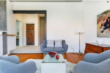 Behr Road Contemporary Cottage Apartment, Cape Town - 1