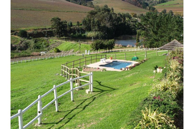 Belcharto Farm stay, Stellenbosch - imaginea 1
