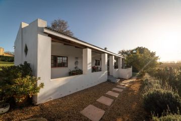Belfield Wines and Farm Cottages Farm stay, Grabouw - 5