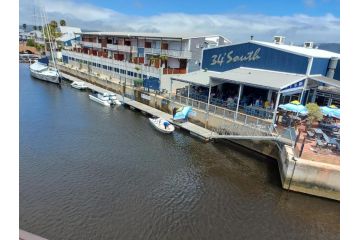 Belle View @ Knysna Quays Apartment, Knysna - 3