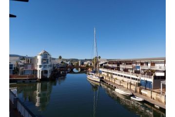 Belle View @ Knysna Quays Apartment, Knysna - 2