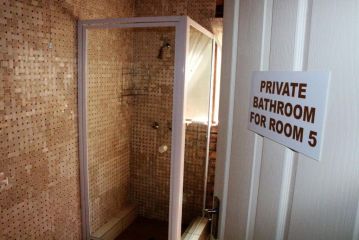 Belle Vue Guesthouse Bed and breakfast, Hartbeespoort - 1
