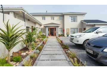 Bentley's Guesthouse Guest house, Bloubergstrand - 5