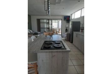 Bergsight Self Catering Accommodation Apartment, George - 4