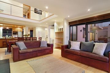 Biccard Blouberg Villa by HostAgents Apartment, Cape Town - 4